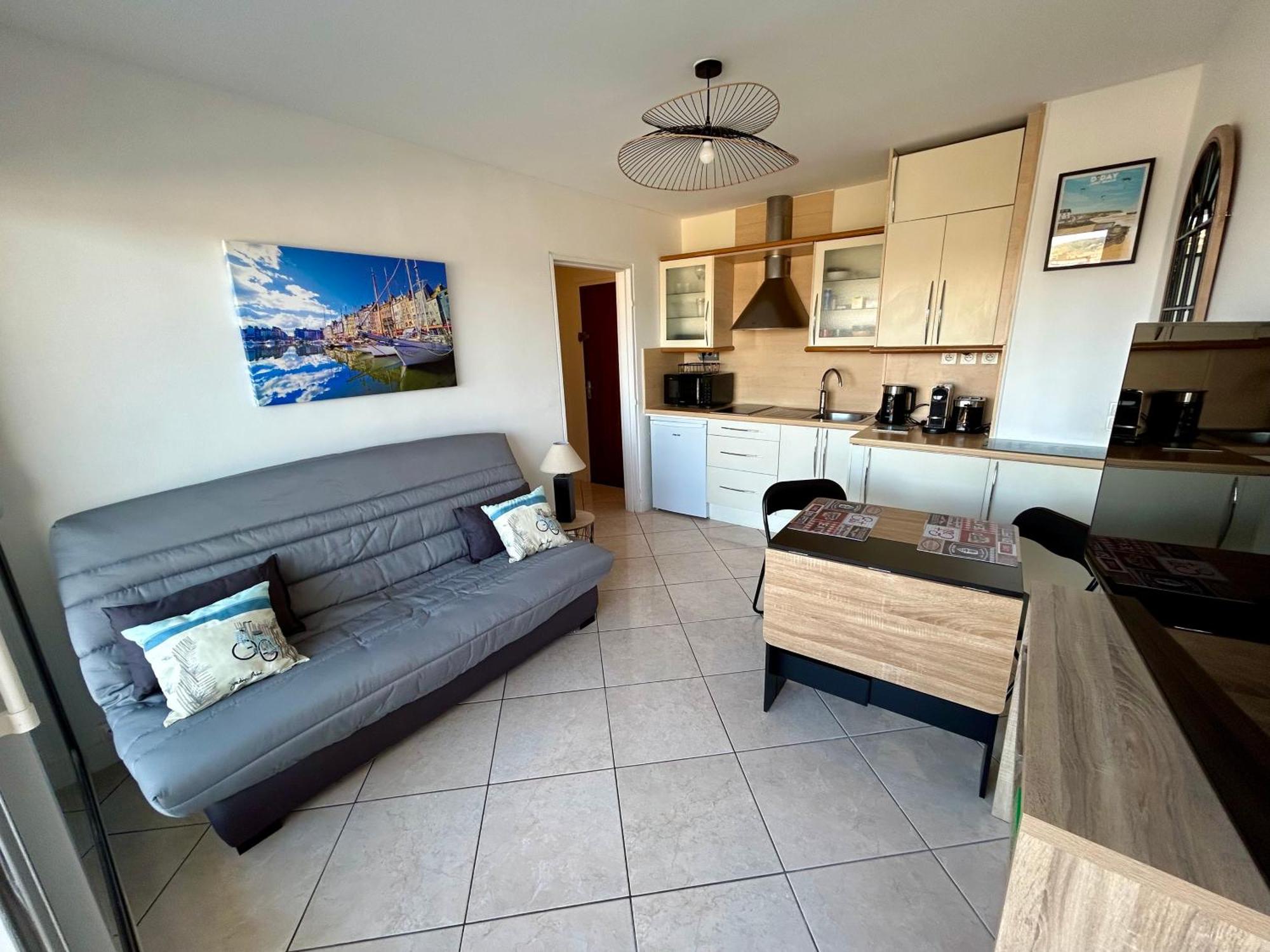 Appartement Vue Mer - 30 M De La Plage - 5 Minutes A Pied Du Centre Ville Et Du Casino Villers-sur-Mer Exterior foto